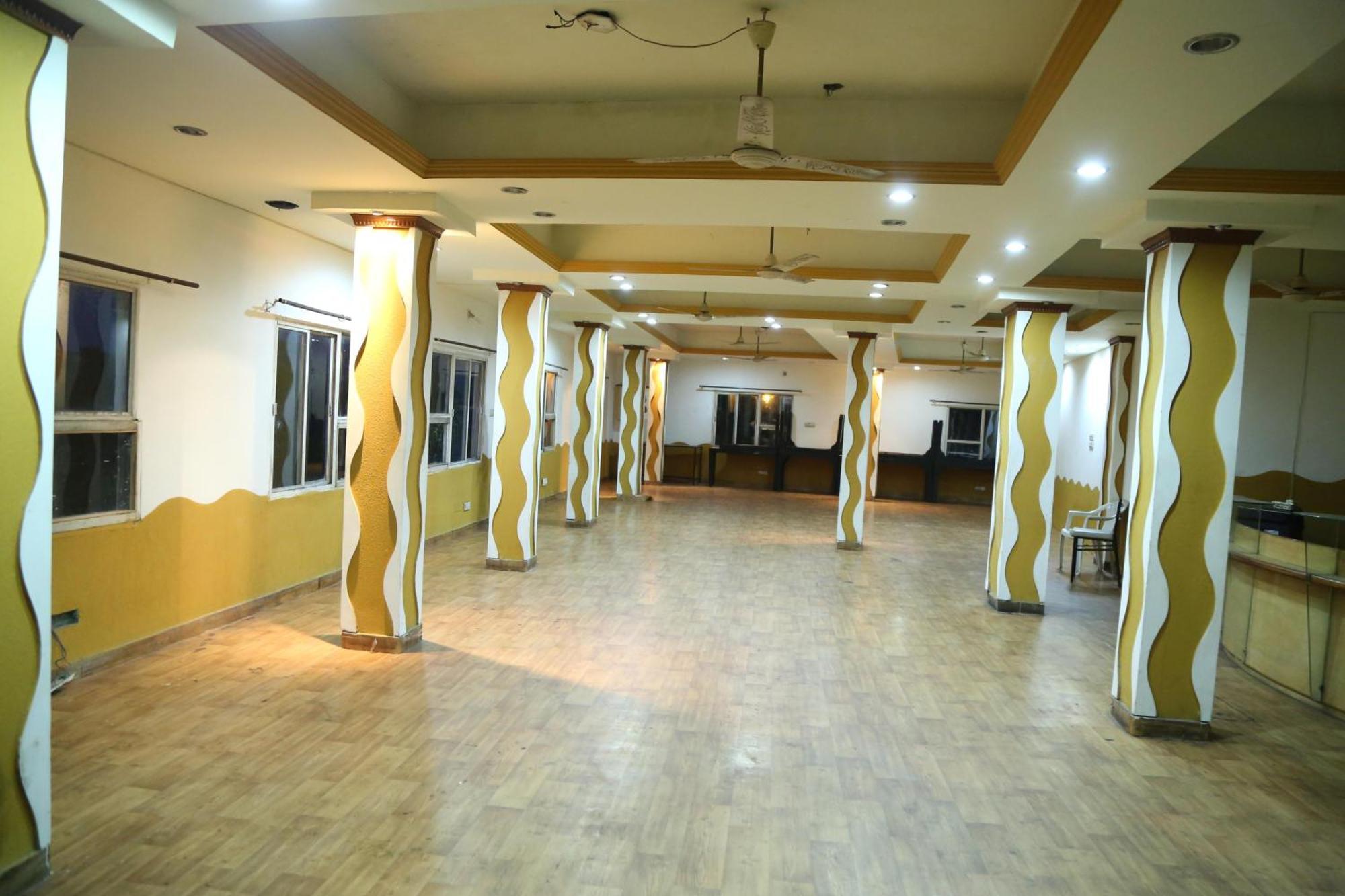 Hotel Krishna Palace Udaipur Bagian luar foto