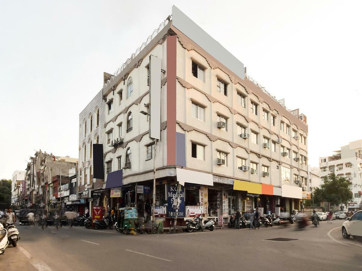 Hotel Krishna Palace Udaipur Bagian luar foto
