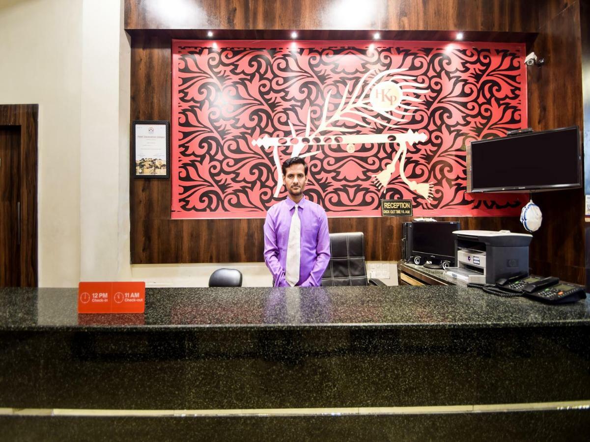Hotel Krishna Palace Udaipur Bagian luar foto