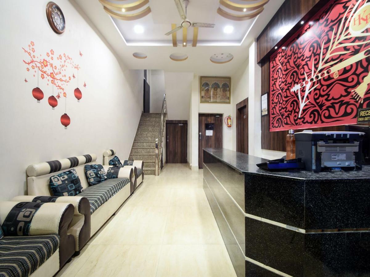 Hotel Krishna Palace Udaipur Bagian luar foto
